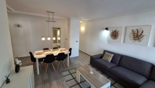 Herverkoop - Apartment - Torrevieja