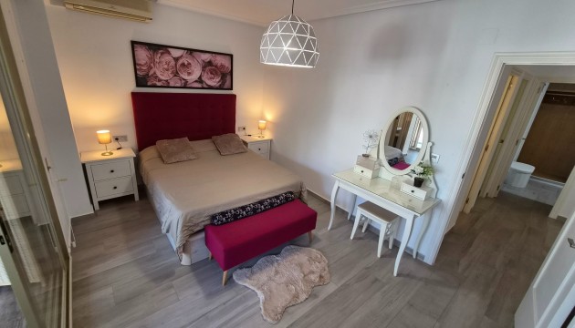 Herverkoop - Apartment - Torrevieja