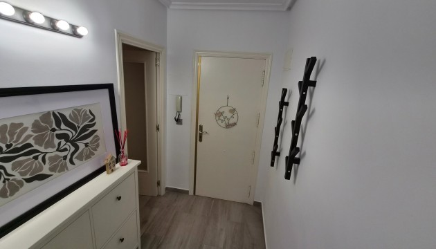 Herverkoop - Apartment - Torrevieja