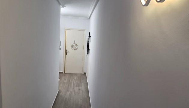 Herverkoop - Apartment - Torrevieja