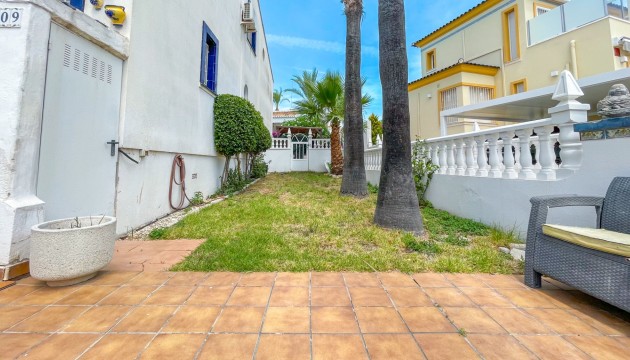 Odsprzedaż - Kamienica - Orihuela Costa - La Rioja