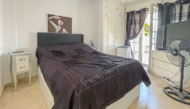 Odsprzedaż - Kamienica - Orihuela Costa - La Rioja