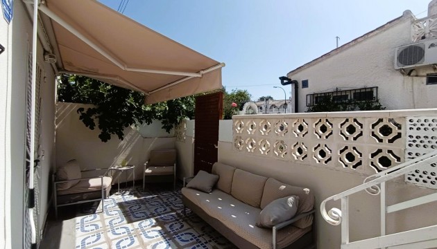 Odsprzedaż - Bungalow - Torrevieja - La Siesta - El Salado -  Torreta