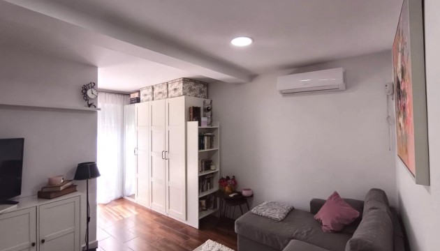 Odsprzedaż - Bungalow - Torrevieja - La Siesta - El Salado -  Torreta
