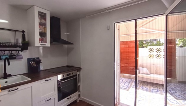 Odsprzedaż - Bungalow - Torrevieja - La Siesta - El Salado -  Torreta