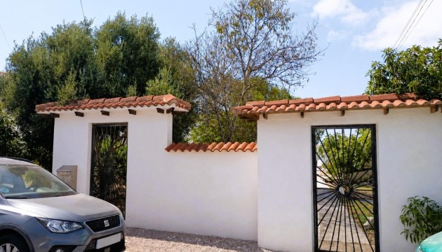 Odsprzedaż - Bungalow - Torrevieja - La Siesta - El Salado -  Torreta