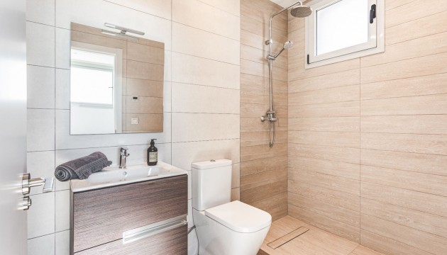 Odsprzedaż - Link-Detached Villa - Torreblanca - Nueva Torrevieja - Aguas Nuevas