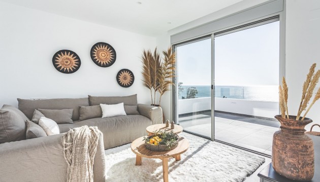 Odsprzedaż - Link-Detached Villa - Torreblanca - Nueva Torrevieja - Aguas Nuevas