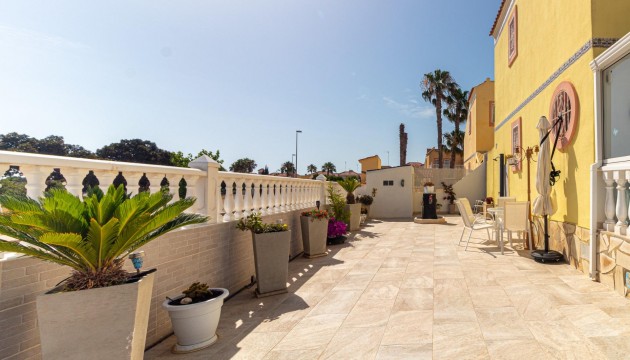 Odsprzedaż - Kamienica - Orihuela Costa - Cabo Roig