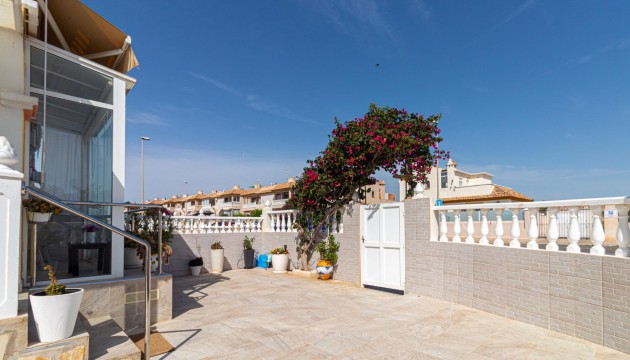 Odsprzedaż - Kamienica - Orihuela Costa - Cabo Roig