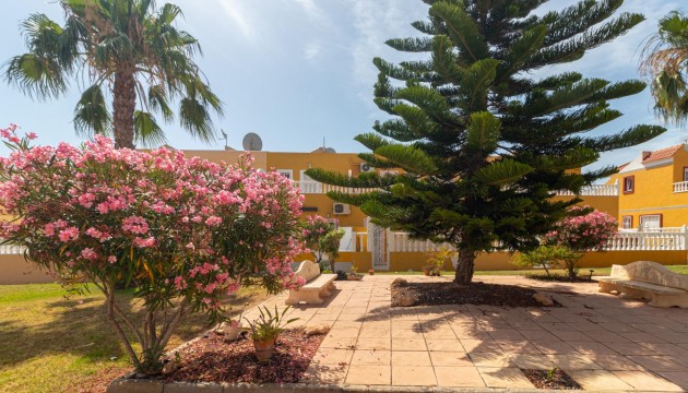 Odsprzedaż - Kamienica - Orihuela Costa - Cabo Roig