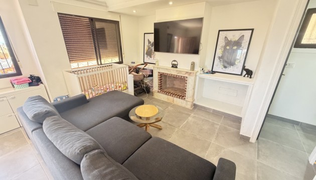 Odsprzedaż - Detached Villa - Orihuela Costa - Villamartín