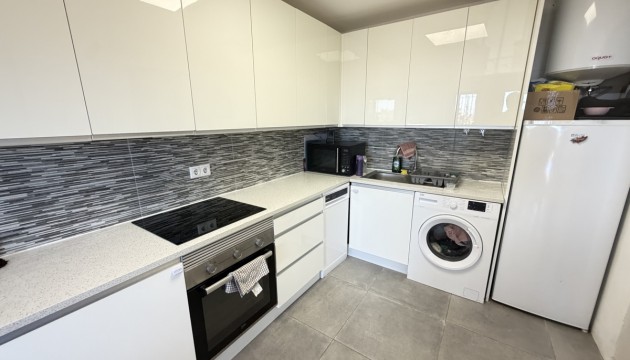 Odsprzedaż - Detached Villa - Orihuela Costa - Villamartín
