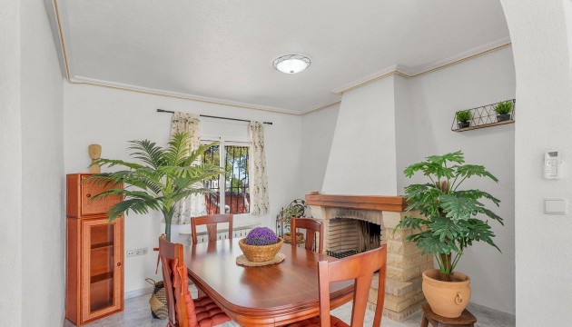 Odsprzedaż - Detached Villa - Torrevieja - Los Balcones - Los Altos del Edén