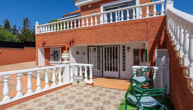 Odsprzedaż - Detached Villa - Torrevieja - Los Balcones - Los Altos del Edén