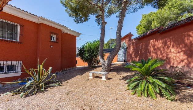 Odsprzedaż - Detached Villa - Torrevieja - Los Balcones - Los Altos del Edén