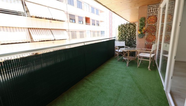 Odsprzedaż - Apartment - Torrevieja - El Acequión - Los Náufragos