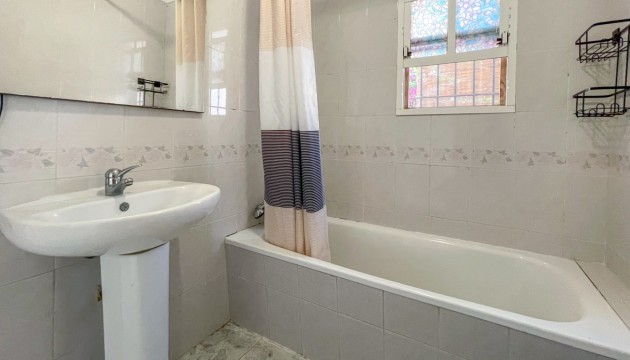 Resale - Bungalow - Orihuela Costa - Playa Flamenca