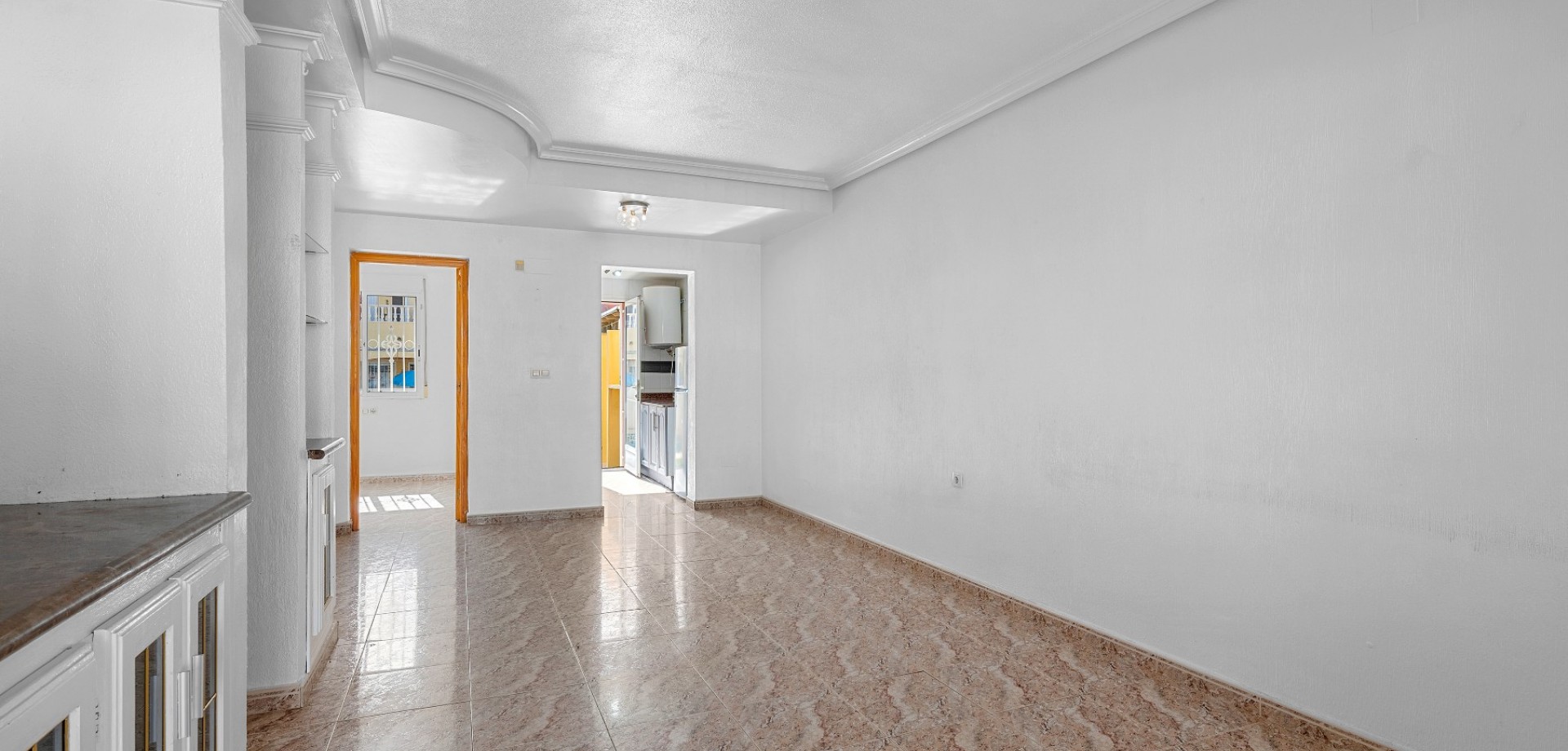 House in Villamartin - Image 4