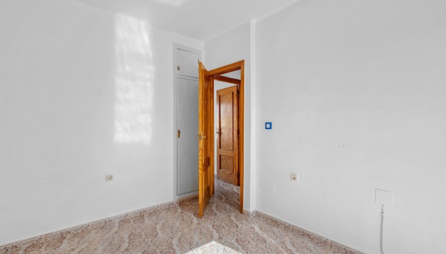 Odsprzedaż - House - Orihuela Costa - Villamartín