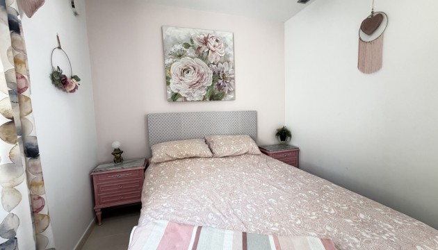Reventa - Chalet Independiente - Mil Palmeras