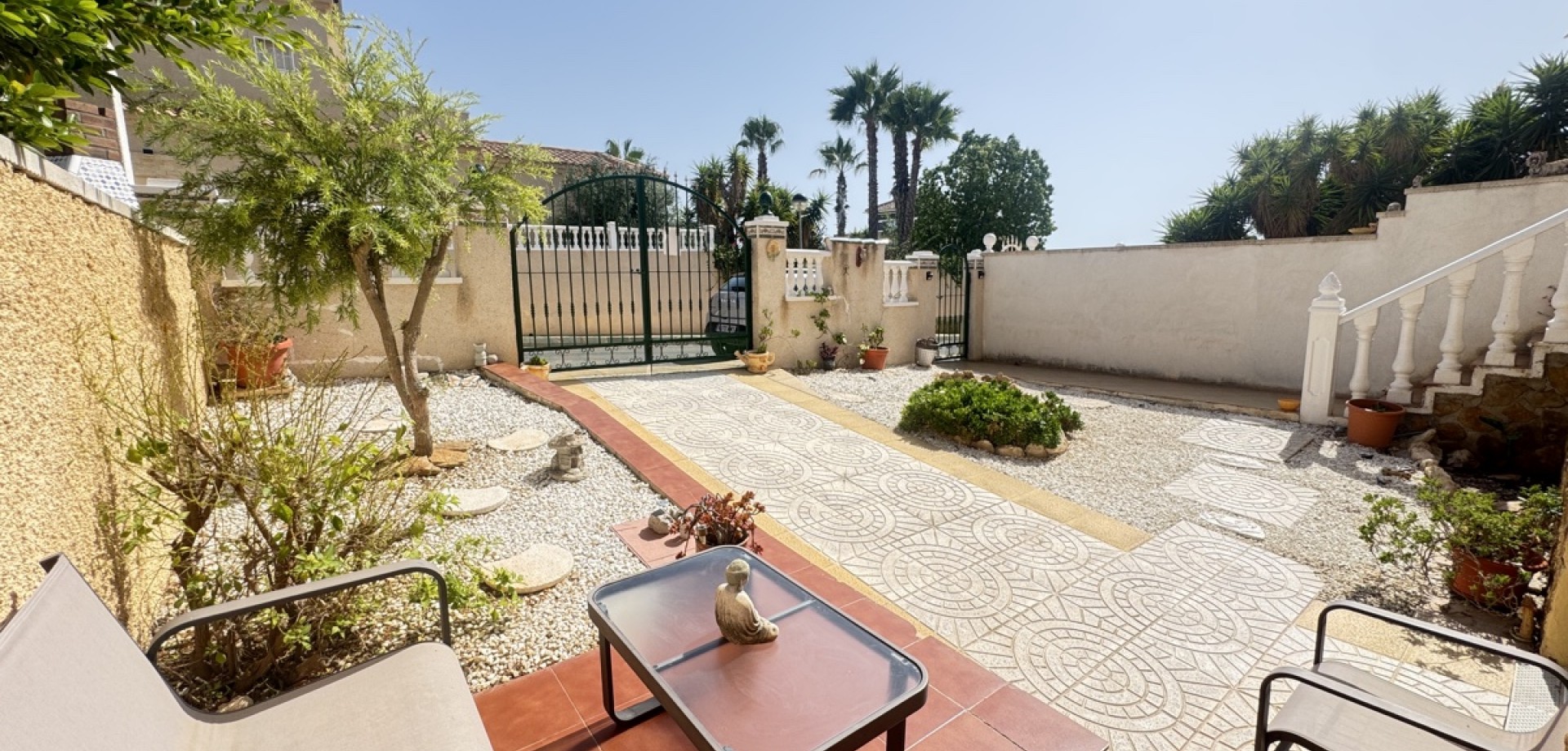 House in Villamartin - Image 2