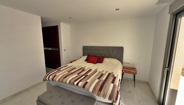 Odsprzedaż - Detached Villa - Orihuela Costa - Villamartín