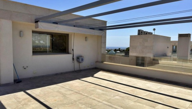 Odsprzedaż - Detached Villa - Orihuela Costa - Villamartín