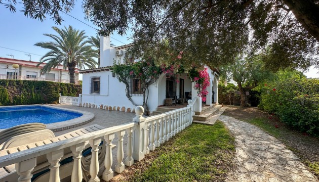 Odsprzedaż - Detached Villa - Orihuela Costa - Cabo Roig