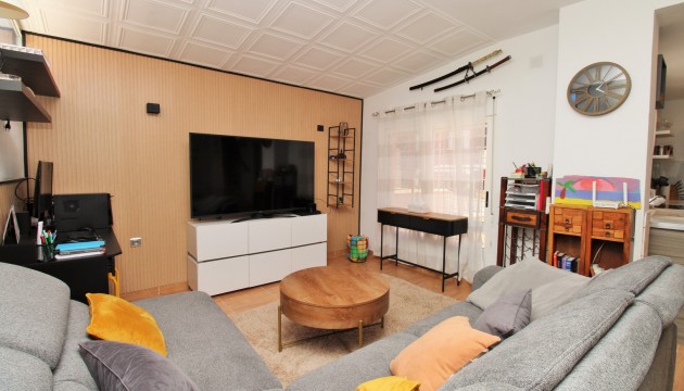 Odsprzedaż - Kamienica - Orihuela Costa - Villamartín