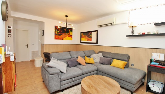 Odsprzedaż - Kamienica - Orihuela Costa - Villamartín