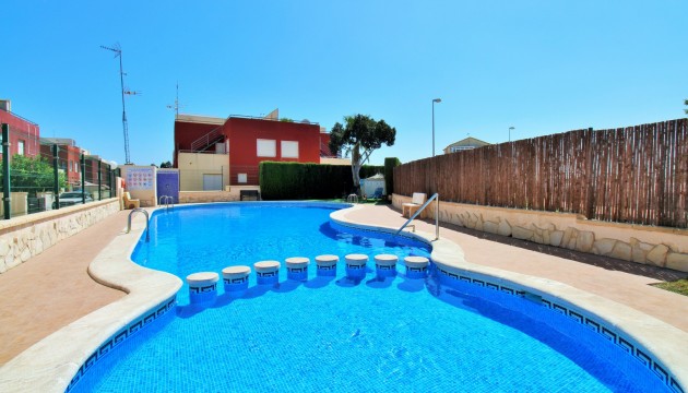 Odsprzedaż - Kamienica - Orihuela Costa - Villamartín