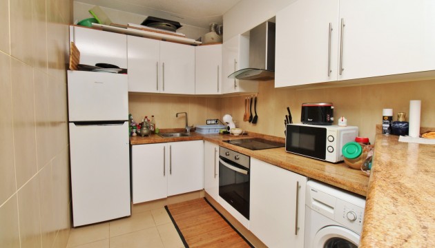 Odsprzedaż - Apartment - Orihuela Costa - Villamartín