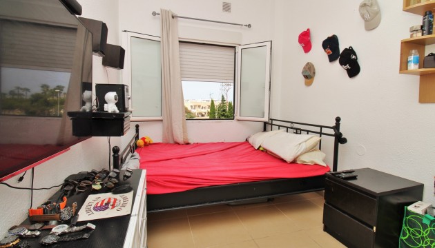 Odsprzedaż - Apartment - Orihuela Costa - Villamartín