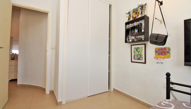 Odsprzedaż - Apartment - Orihuela Costa - Villamartín