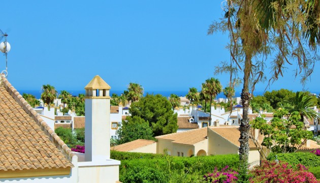 Odsprzedaż - Detached Villa - Orihuela Costa - Villamartín