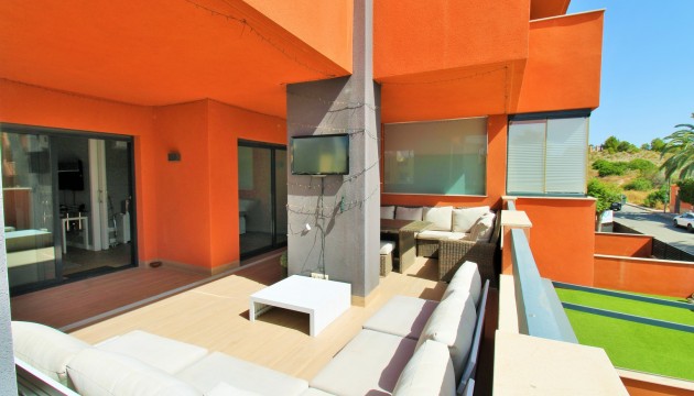 Odsprzedaż - Apartment - Orihuela Costa - Villamartín
