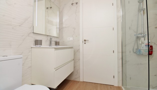 Odsprzedaż - Apartment - Orihuela Costa - Villamartín