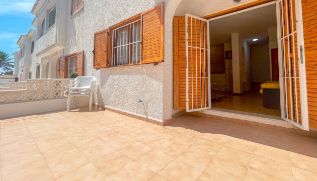 Resale - Townhouse - Orihuela Costa - Playa Flamenca