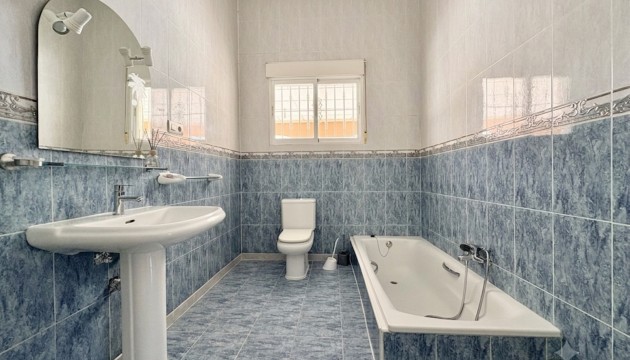 Videresalg - Country House - Dolores