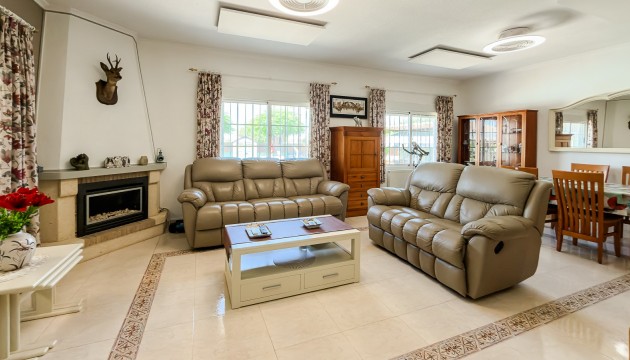 Resale - House - Catral