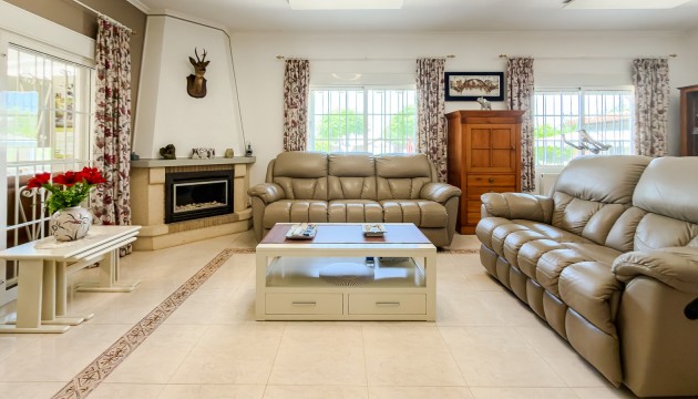 Resale - House - Catral