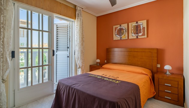 Resale - Townhouse - Pilar de la Horadada - Torre de la Horadada