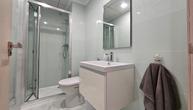 Herverkoop - Apartment - La Marina