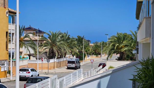 Herverkoop - Apartment - La Marina