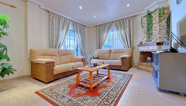 Videresalg - Detached Villa - Orihuela - Orihuela Costa