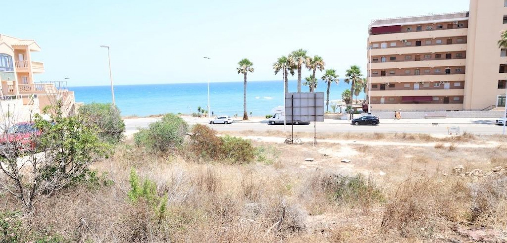 Land in Torrelamata - Image 4