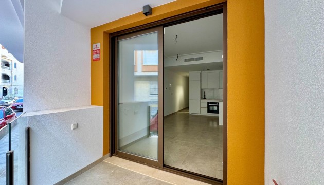 Videresalg - Leilighet - Torrevieja - La Siesta - El Salado -  Torreta