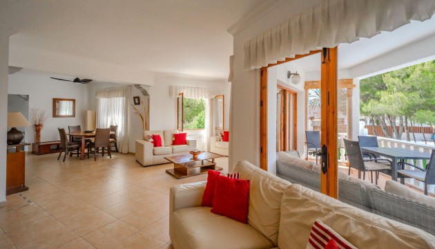 Wiederverkauf - Detached Villa - Orihuela Costa - Cabo Roig