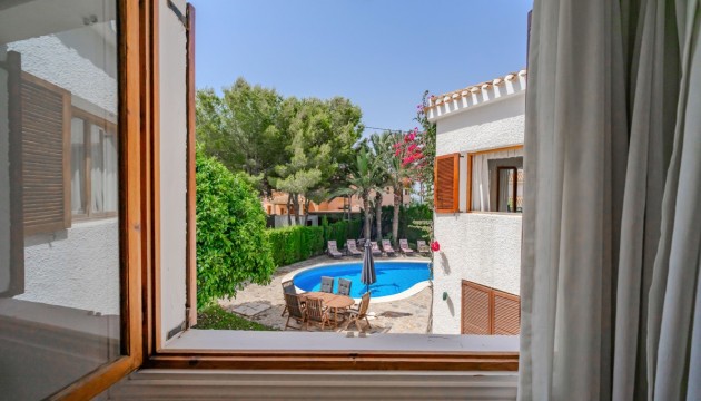 Wiederverkauf - Detached Villa - Orihuela Costa - Cabo Roig